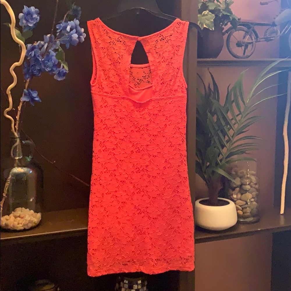Dress - Picture 2 of 4